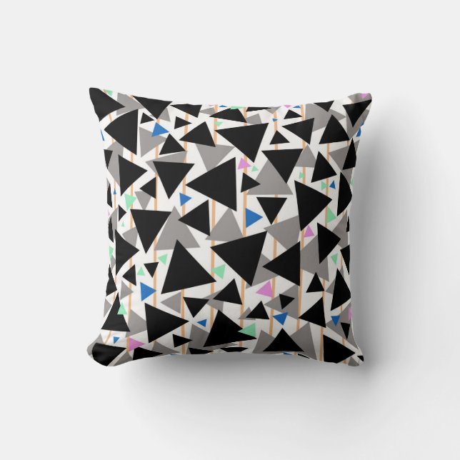 Geometrisches Dreieck Schwarz und Grau Kissen (Vorderseite)