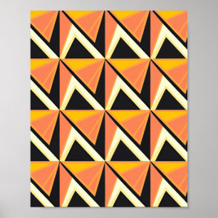 Geometrisches Dreiecksmuster in warmen Tönen Poster