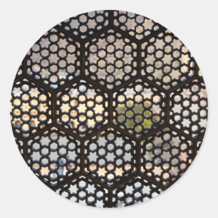 Geometrisches Gitterfenster, Indien Runder Aufkleber