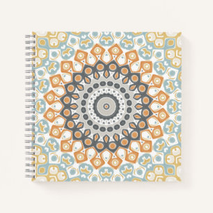 Geometrisches Mandala in Orange, Grau und Blau Notizbuch