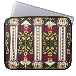Geometrisches Moghul Paisley Muster auf weißem Hin Laptopschutzhülle