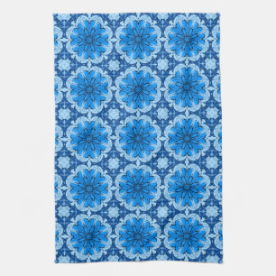 Geometrisches Muster der Blume in den Farbtönen vo Geschirrtuch