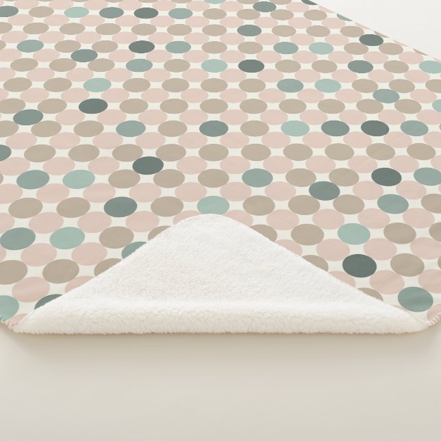 Geometrisches Muster der grünen und rosa Polka-Pun Sherpadecke (3/4)