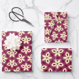 Geometrisches Muster für Blumen in Burgund und Cre Geschenkpapier Set