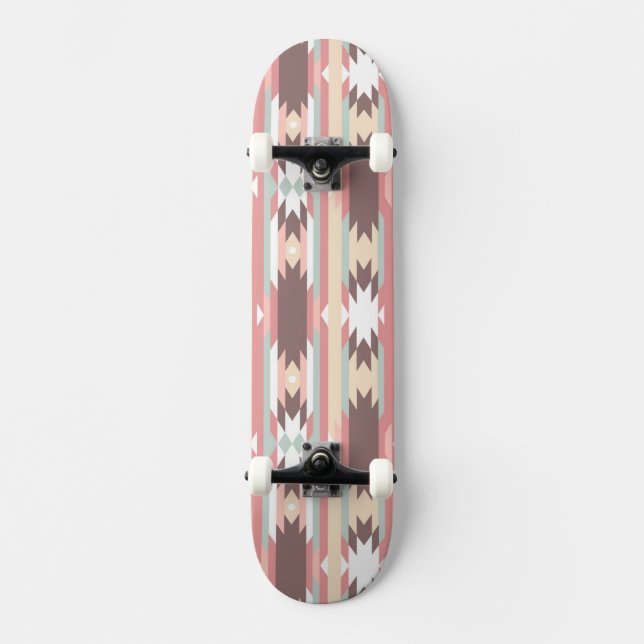 Geometrisches Muster in aztekischer Art 2 Skateboard (Vorderseite)