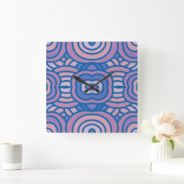 Geometrisches Muster in Blau und Rosa Quadratische Wanduhr