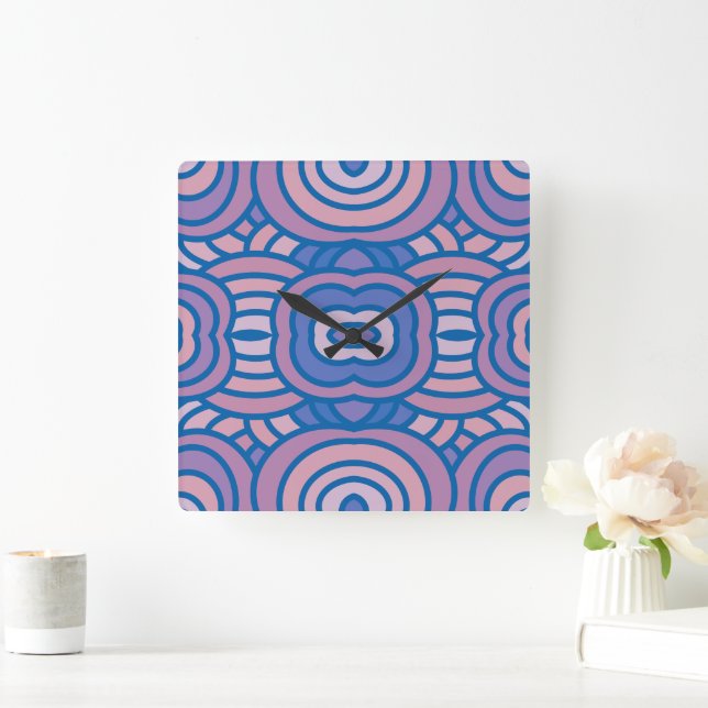 Geometrisches Muster in Blau und Rosa Quadratische Wanduhr (Zuhause)