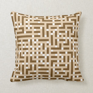 Geometrisches Muster in Brown, in der Beige und im Kissen