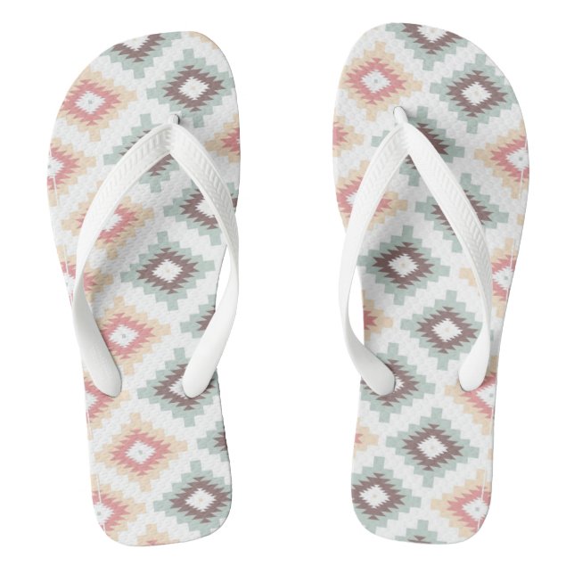 Geometrisches Muster in der aztekischen Art Flip Flops (Fußbett)