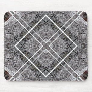 Geometrisches Muster mit schneebedeckten Winterbäu Mousepad