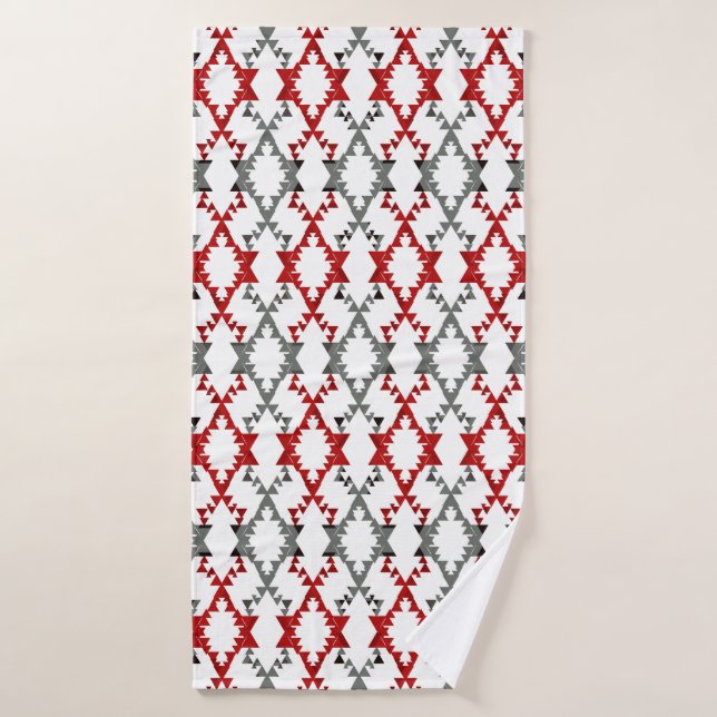 Geometrisches Ornament in rot und grau auf weiß. Badehandtuch (Badehandtuch)
