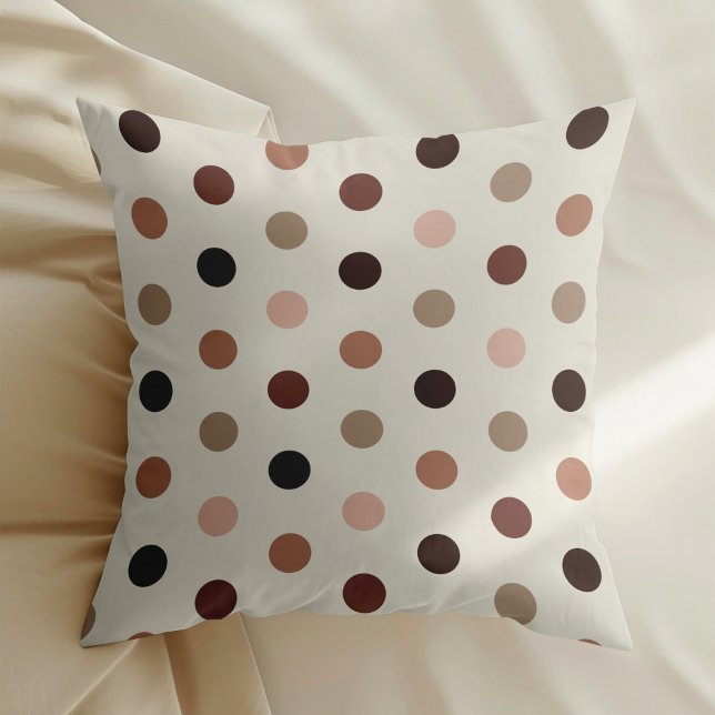 Geometrisches Polka-Punktmuster in Brauntönen Kissen (Von Creator hochgeladen)
