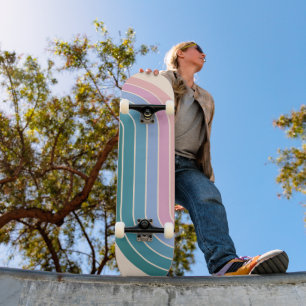 Geometrisches Retro-Design für Vintage Stile Skateboard