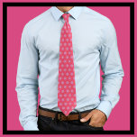 Geometrisches rosa Sterne Orange & Pink Hexagon Mu Krawatte<br><div class="desc">Geometrisches rosa Sterne Orange & Pink Hexagon Muster. Das geometrische Muster ist in Rose-,  Orange- und Moschustönen gehalten. Eine angesagte gemusterte Krawatte für männliche Männer in Touch mit ihrer weiblichen Seite. Erschafft einen trendigen Look für den modernen Menschen und macht das perfekte Geschenk für ihn.</div>