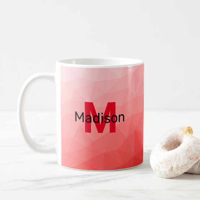 Geometrisches rotes Gradientenmuster Monogramm Kaffeetasse (Mit Donut)