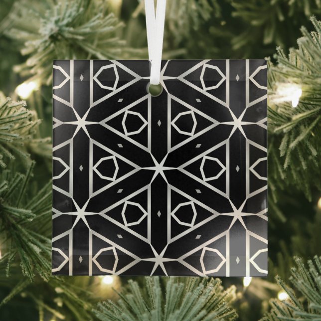 Geometrisches Schwarz-weißes und Silver Geometrism Ornament Aus Glas (Insitu)