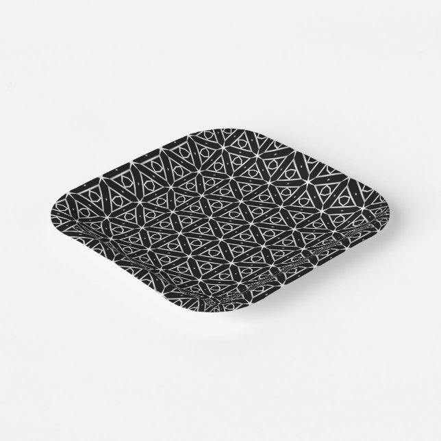 Geometrisches Schwarz-weißes und Silver Geometrism Pappteller (Gewinkelt)