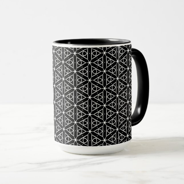Geometrisches Schwarz-weißes und Silver Geometrism Tasse (VorderseiteRechts)