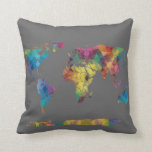 Geometrisches World Map Pillow Kissen<br><div class="desc">Weltkarte geometrischer Dreiecke</div>