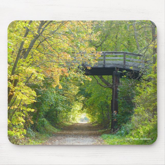 George-St.-Brücke im Fall Mousepad (Vorne)