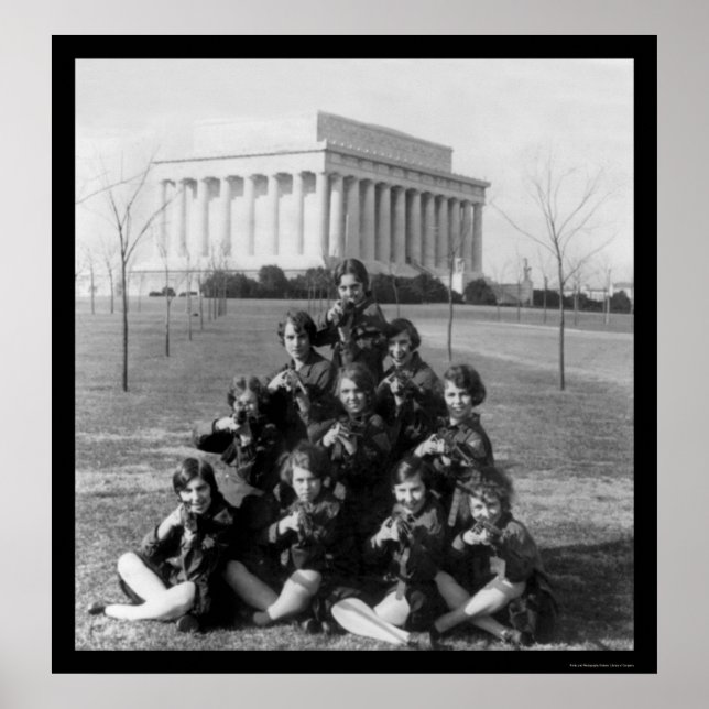 George Washington University Girls Rifle Team 1927 Poster (Vorne)