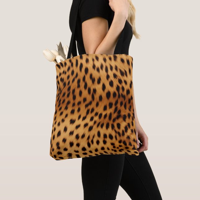 Gepard Tierfell Tasche (Von Nahem)