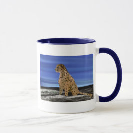 Gepard unter dem blauen Himmel Tasse