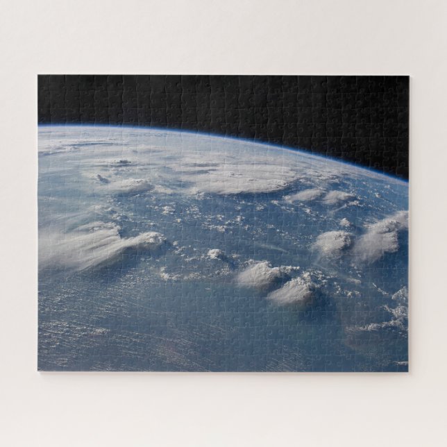 Geplünderte Anvillen der Erde auf Südborneo. (Horizontal)