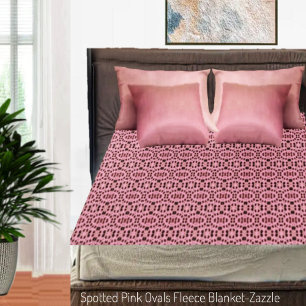 Gepunktet rosa Ovale Fleecedecke