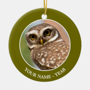 Gepunktete Eule auf Morgenflug Keramik Ornament