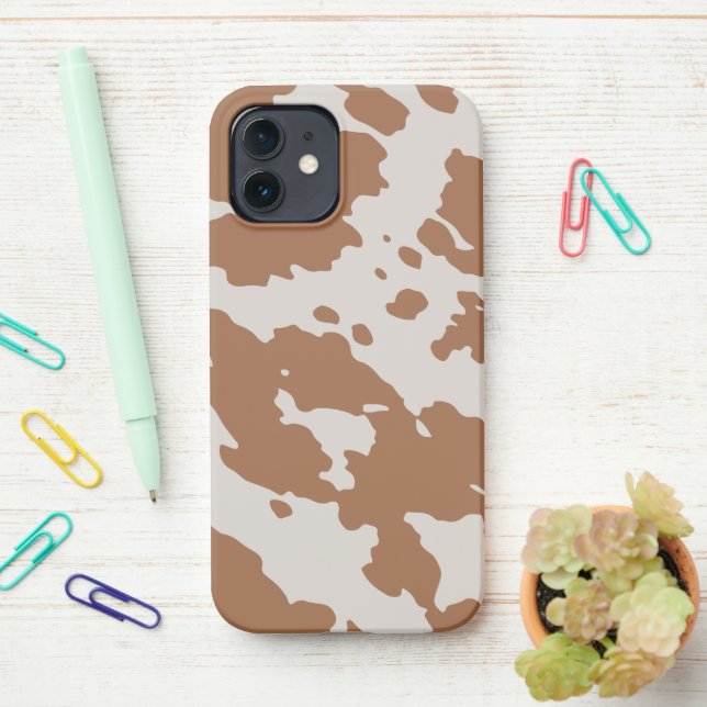 Gepunktetes Brot iPhone 12 Hülle (Auf dem Schreibtisch)