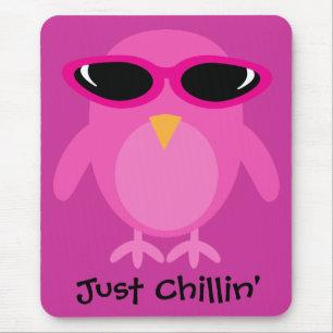 Gerade Chillin rosa Eule mit Sonnenbrille Mousepad