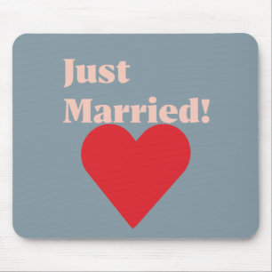 Gerade erst verheiratet! mousepad