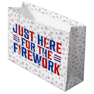 Gerade hier für Feuerwerke lustig für ein Paar Große Geschenktüte
