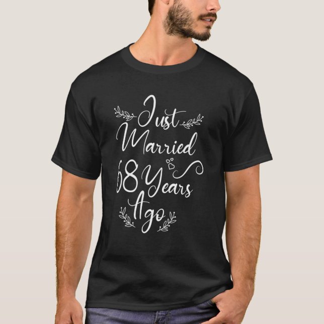Gerade verheiratet vor 68 Jahren Funny Wedding Ann T-Shirt (Vorderseite)