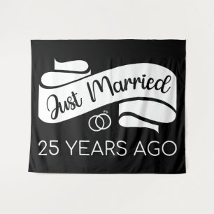 Gerade vor 25 Jahren verheiratet V Wandteppich