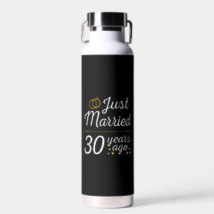 Gerade vor 30 Jahren geheiratet II Trinkflasche