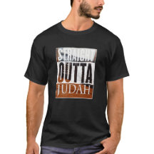 Gerader Outta Judah grundlegender dunkler T -