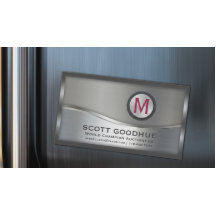 Gerahmtes Monogramm-LOGO für moderne Schwarz- und