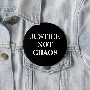 [Gerechtigkeit, kein Chaos] Schwarz-weißer Friedl Button
