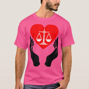 GerechtigkeitsskalaLove Equality Feminism Graphic  T-Shirt