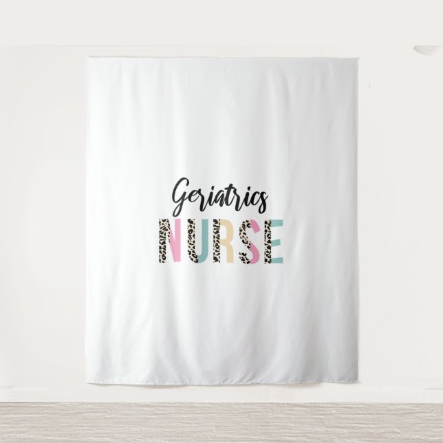 Geriatrics Nurse Cute Leopard Design - Funny Gift Wandteppich (Vorderseite)