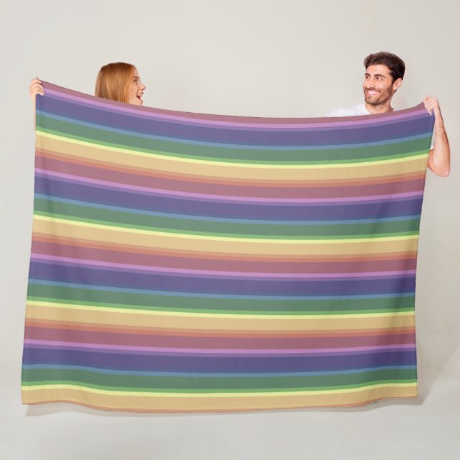 Geringe Regenbogenstreifen Fleecedecke (Beispiel)