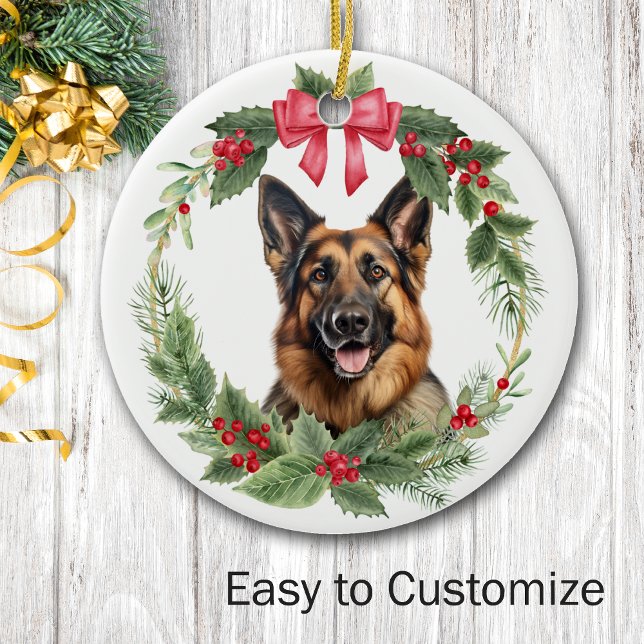 German Shepherd Dog Red Bow Holly Wreath Keramik Ornament (Von Creator hochgeladen)