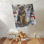 German Shepherd Winter Wonderland Christmas Joy Babydecke<br><div class="desc">Dieses festliche Design spiegelt den fröhlichen Geist der Urlaubssaison wider und besticht durch ein hübsches Jungtier mit einer Weihnachtsmannmütze. Der Hund ist eingebettet in ein winterliches Wunderland, mit einem Schneemann, einem dekorierten Weihnachtsbaum und wunderschön verpackten Geschenken. Schneeflocken fallen sanft ab und geben der Szene eine magische Touch, während die lebhaften...</div>