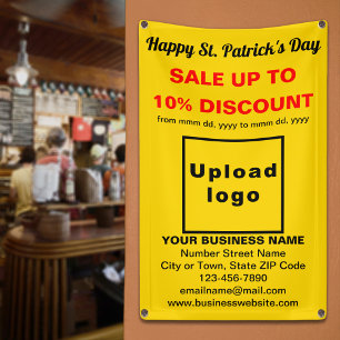 Geschäft St. Patrick Sale auf gelbem Banner