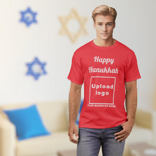Geschäftliches Chanukka-Grußwort auf rotem T-Shirt