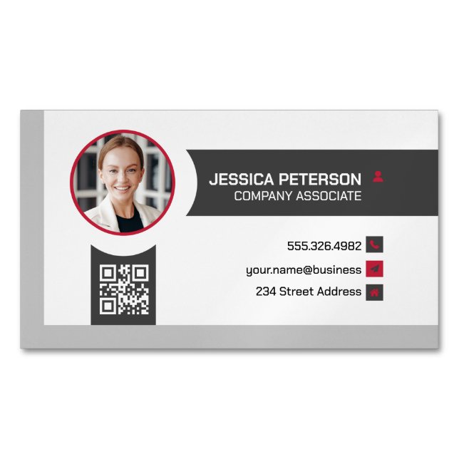 Geschäftsfrau lächelt | Unternehmen | QR-Code Magnetische Visitenkarte (Vorderseite)