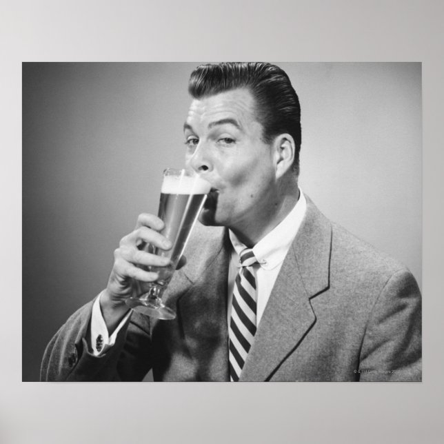 Geschäftsmann trinkt Bier Poster (Vorne)