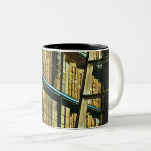 Geschenk für phantastische Leseliebte Zweifarbige Tasse